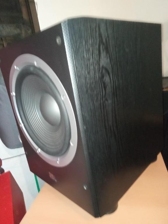 JBL VENUE SUB 10/230 Series 10" 300W (150W RMS) Powered Subwoofer