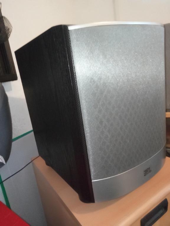 JBL VENUE SUB 10/230 Series 10" 300W (150W RMS) Powered Subwoofer