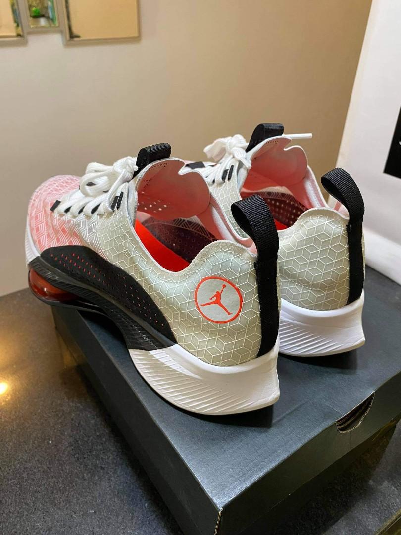Jordan hotsell air zoom