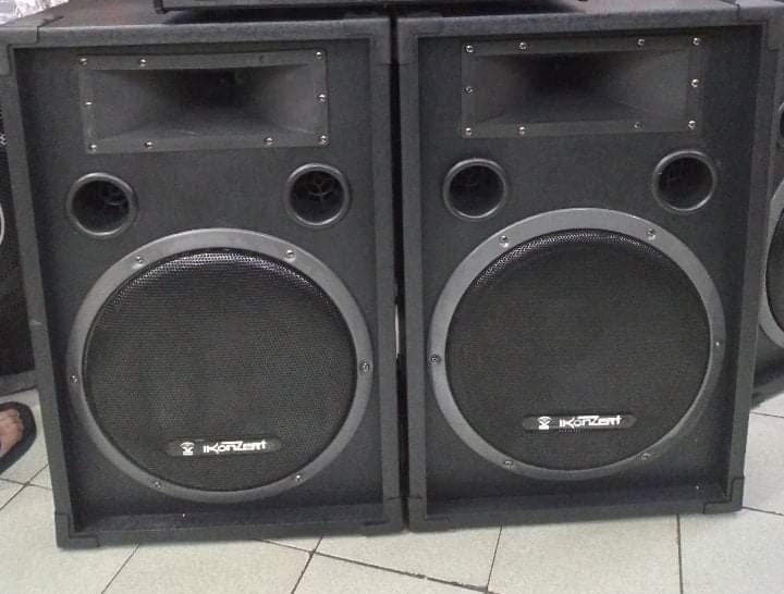 Konzert discount speaker d15