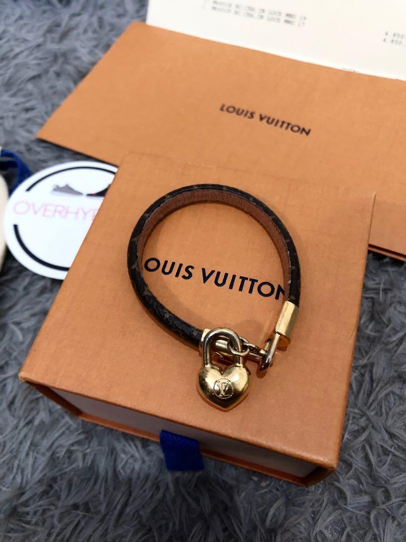 Gelang Louis Vuitton, Fesyen Wanita, Aksesoris di Carousell