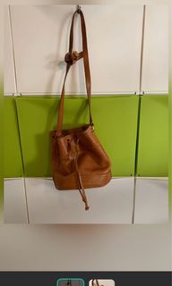（分類：）位於 。 由 juliajourneys 提交（商品編號 1110477233，圖片 1）。簡介： 。