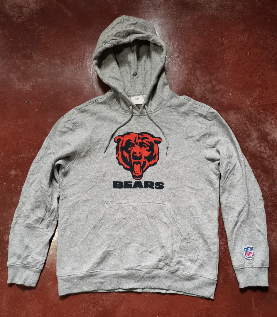 NFL Chicago Bears Hoodie by H&M, Men's Fashion, Coats, Jackets and