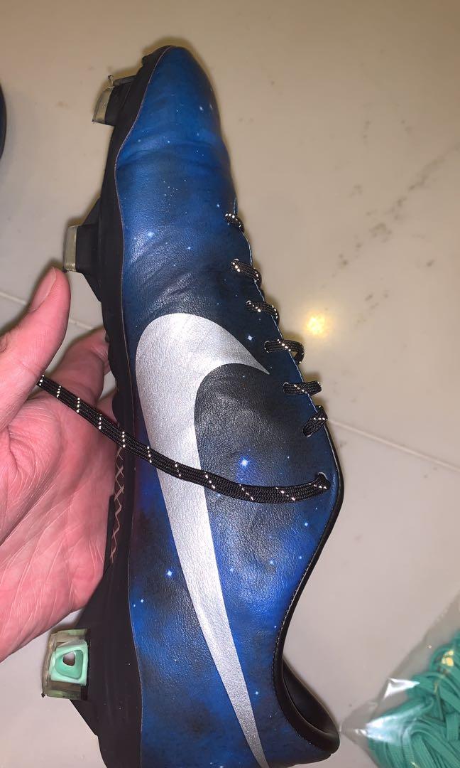 mercurial nike galaxy