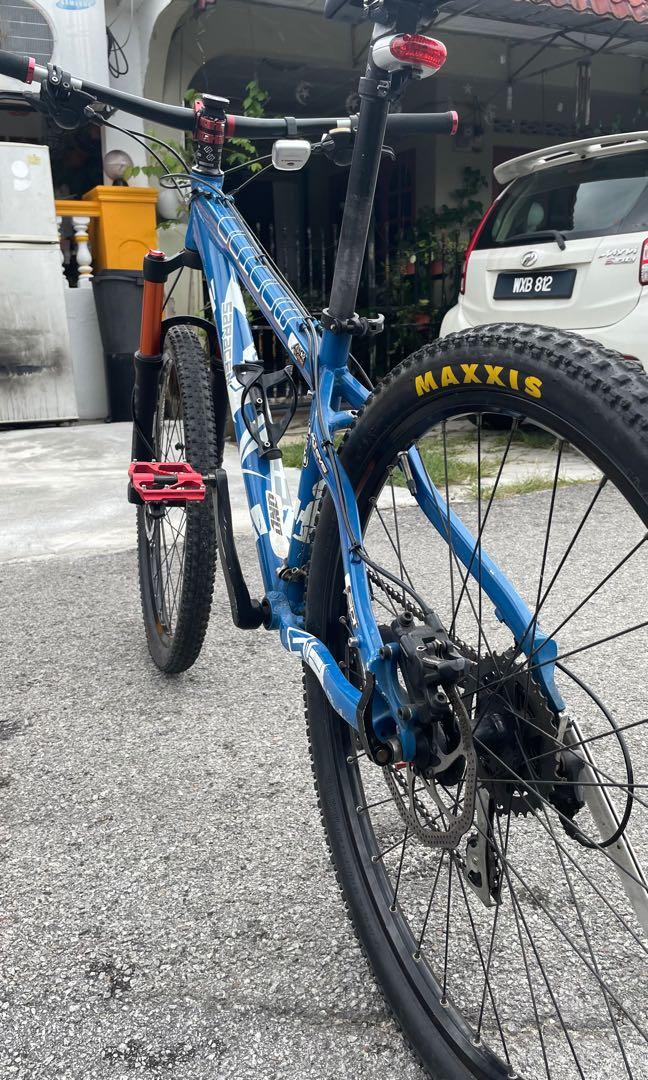 2021 saracen mantra outlet