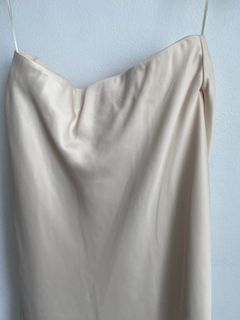 (Category: ) located in . Submitted by stylizedcloset (Listing ID 1110530408, Image 1). Description: .