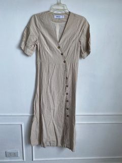 (Category: ) located in . Submitted by stylizedcloset (Listing ID 1110533386, Image 1). Description: .