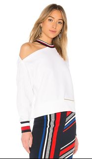 (Category: ) located in . Submitted by stylizedcloset (Listing ID 1110527020, Image 1). Description: .