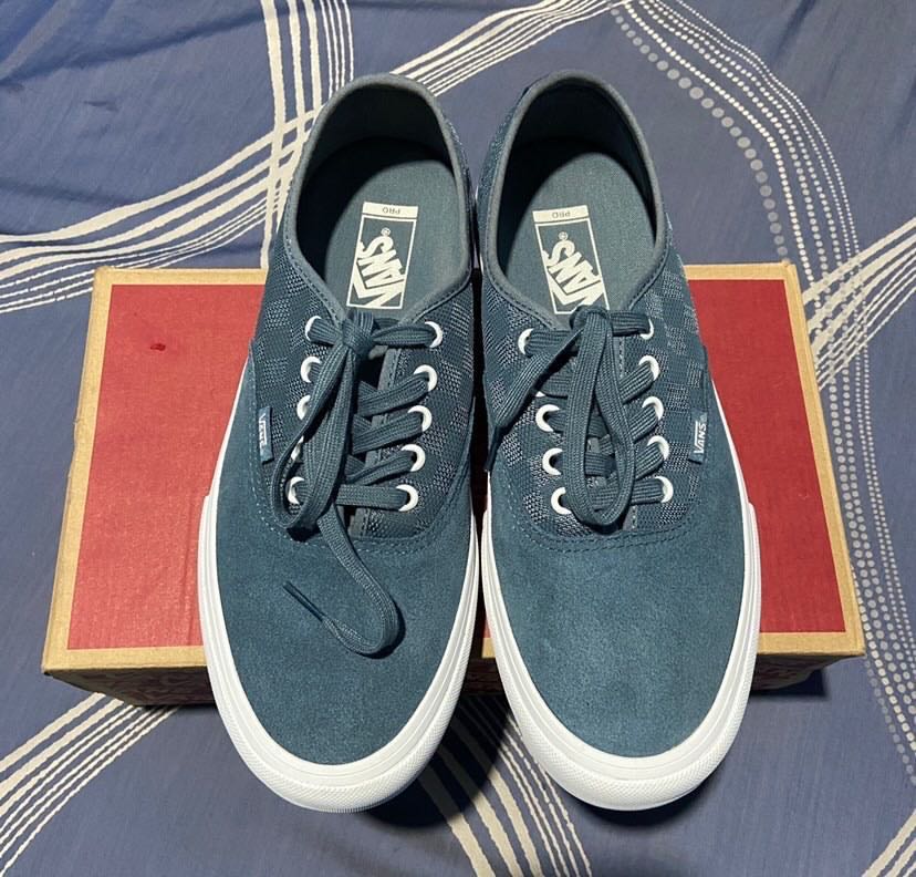 Vans authentic store pro blue