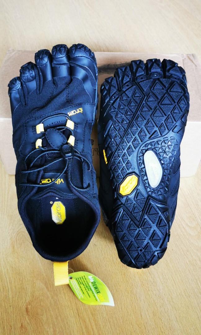 Vibram Trail Size EU 41, Sports Equipment, Other Sports