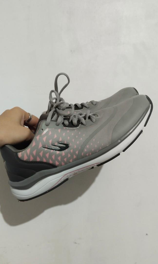 World balance gray hot sale