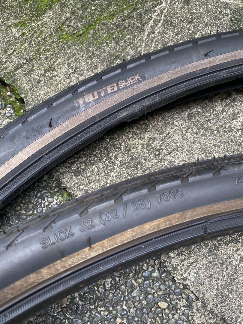 WTB Slick 700x32C Tires Pair Sports Equipment Bicycles Parts