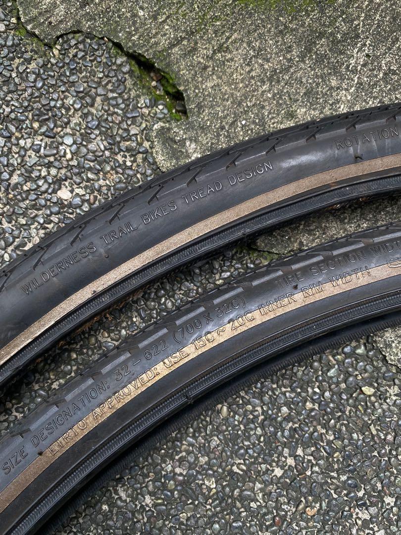 WTB Slick 700x32C Tires Pair Sports Equipment Bicycles Parts