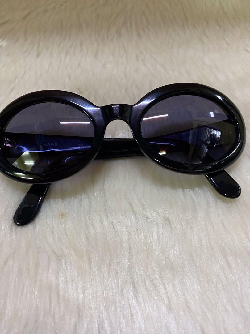 Buy Vintage Small Oval/ Jackie O Sunglasses With Thick Frame & Leg Online  in India 