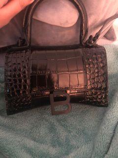balenciaga hourglass bag xs bag in black