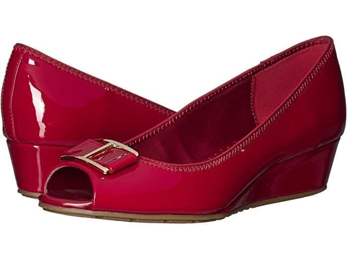 Bandolino red pumps sale