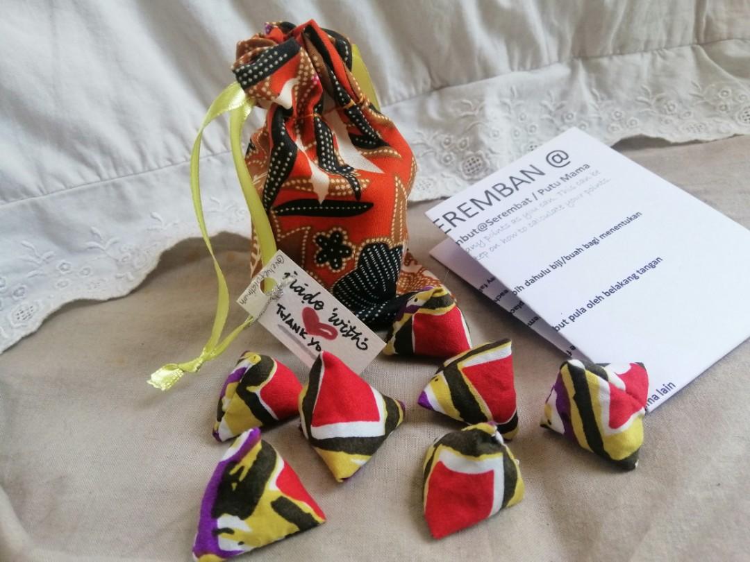 Batu Seremban Set Of 7pcs Permainan Tradisi Rakyat Toys Games Board Games Cards On Carousell