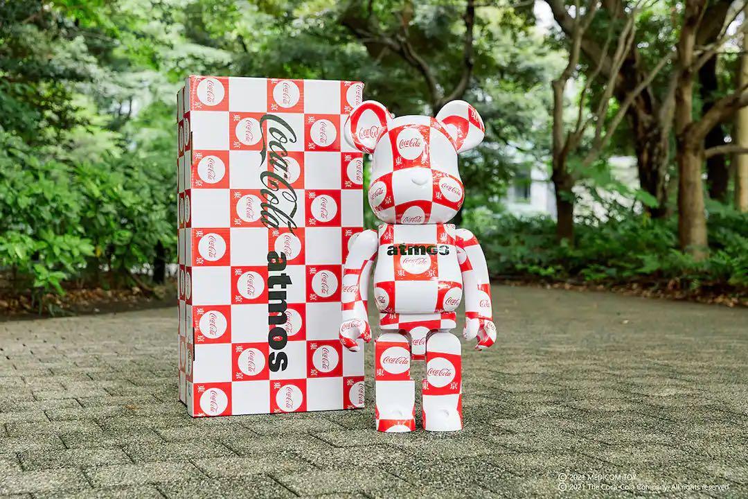 BE@RBRICK atmos x Coca-Cola 1000% Tokyo 東京, Hobbies & Toys 
