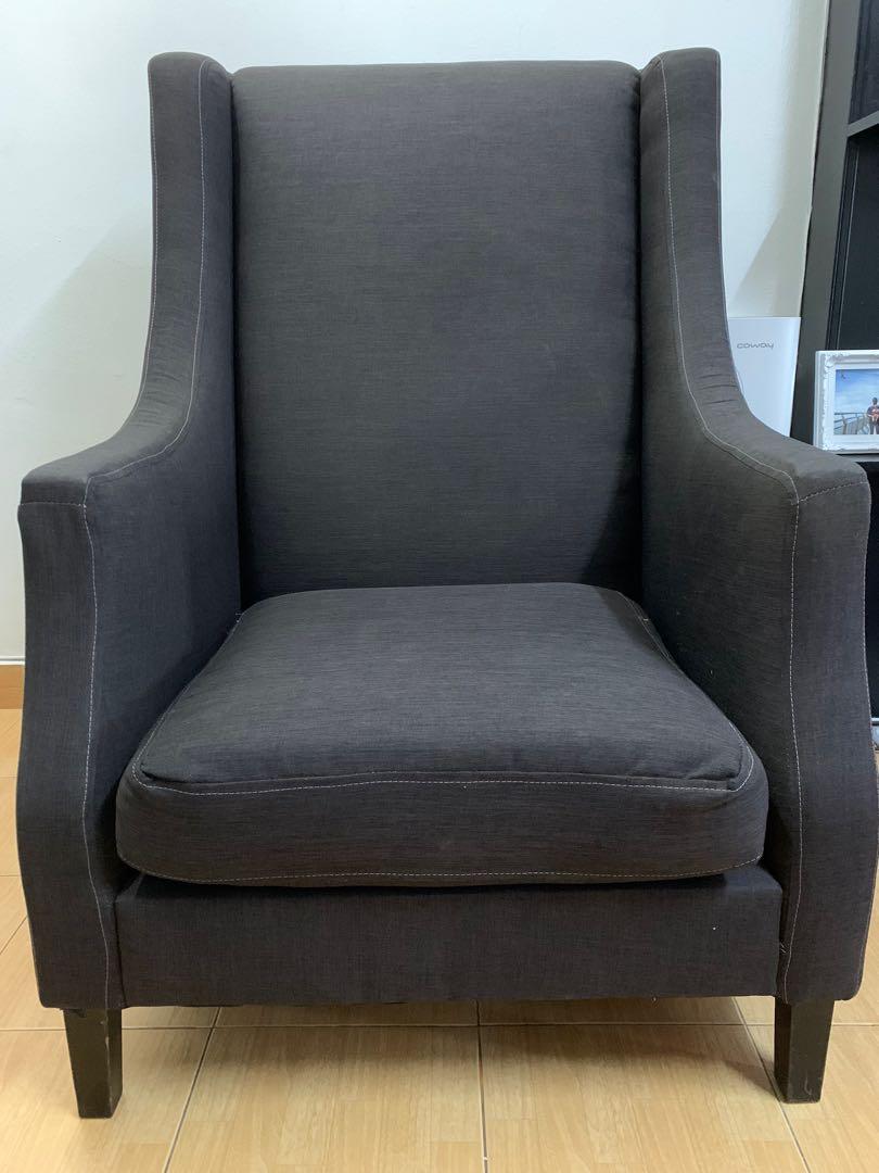 Big wing chair best sale