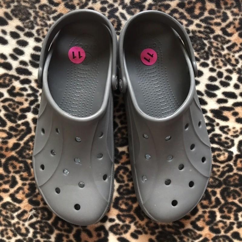 crocs m11