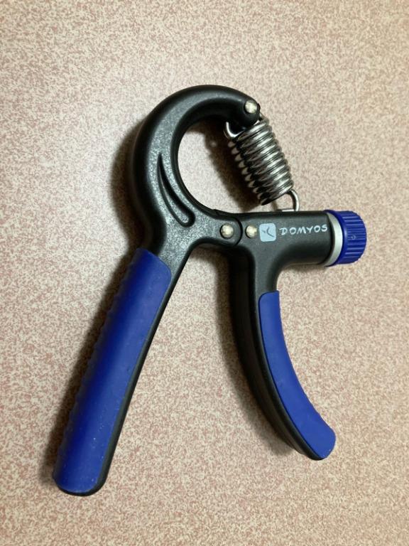 Decathlon Adjustable Hand Grip, Sports Equipment, Exercise & Fitness