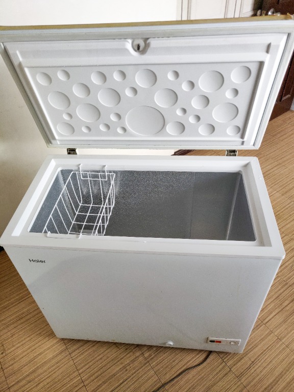 Haier BD206HDV6 7.3cuft Chest Freezer, TV & Home Appliances, Kitchen