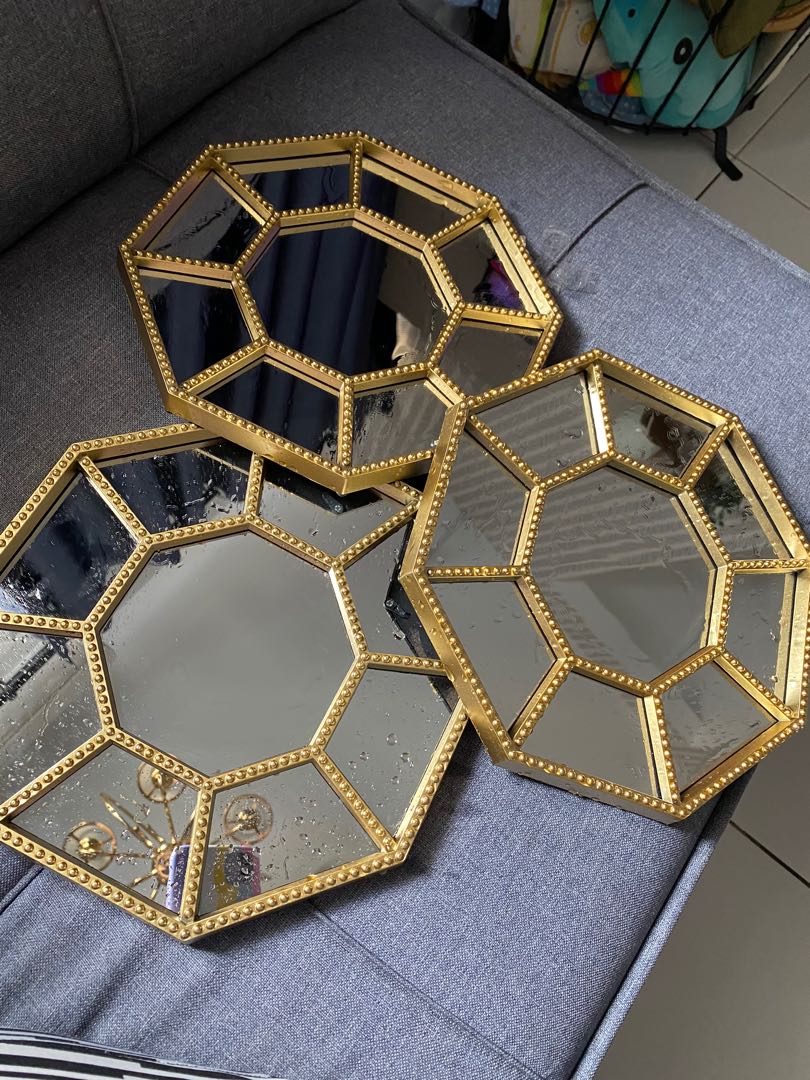 Kaison mirror, Furniture & Home Living, Home Decor, Mirrors on Carousell