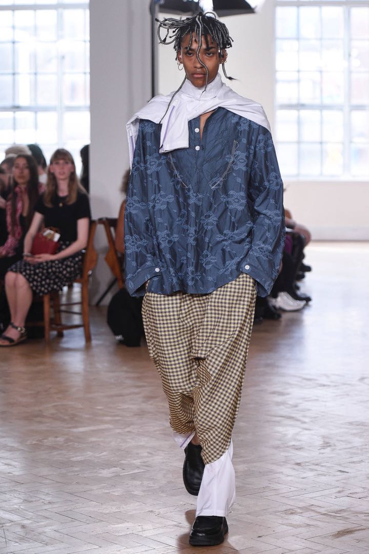 M海外最新KIKO KOSTADINOV 0006 Kutch Shirts シャツ メンズM¥42,160 のセールの時期 kiko kostadinov 19SS ストライプシャツ シャツ