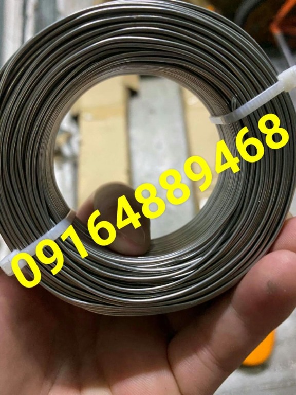 LASHING WIRE, Commercial & Industrial, Industrial Equipment on Carousell