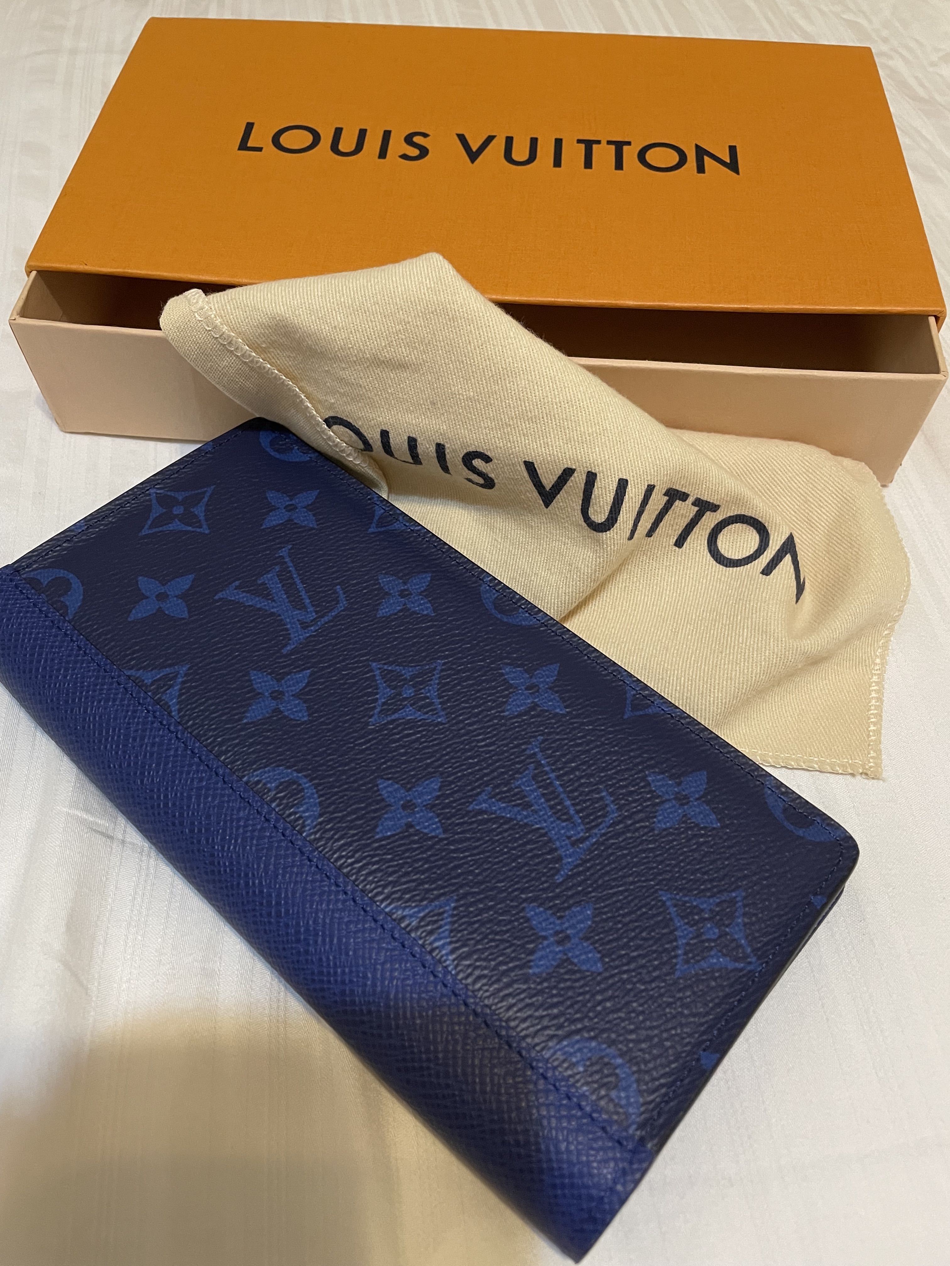 Louis Vuitton  Carte Bleue wallet Mens Fashion Watches  Accessories  Wallets  Card Holders on Carousell