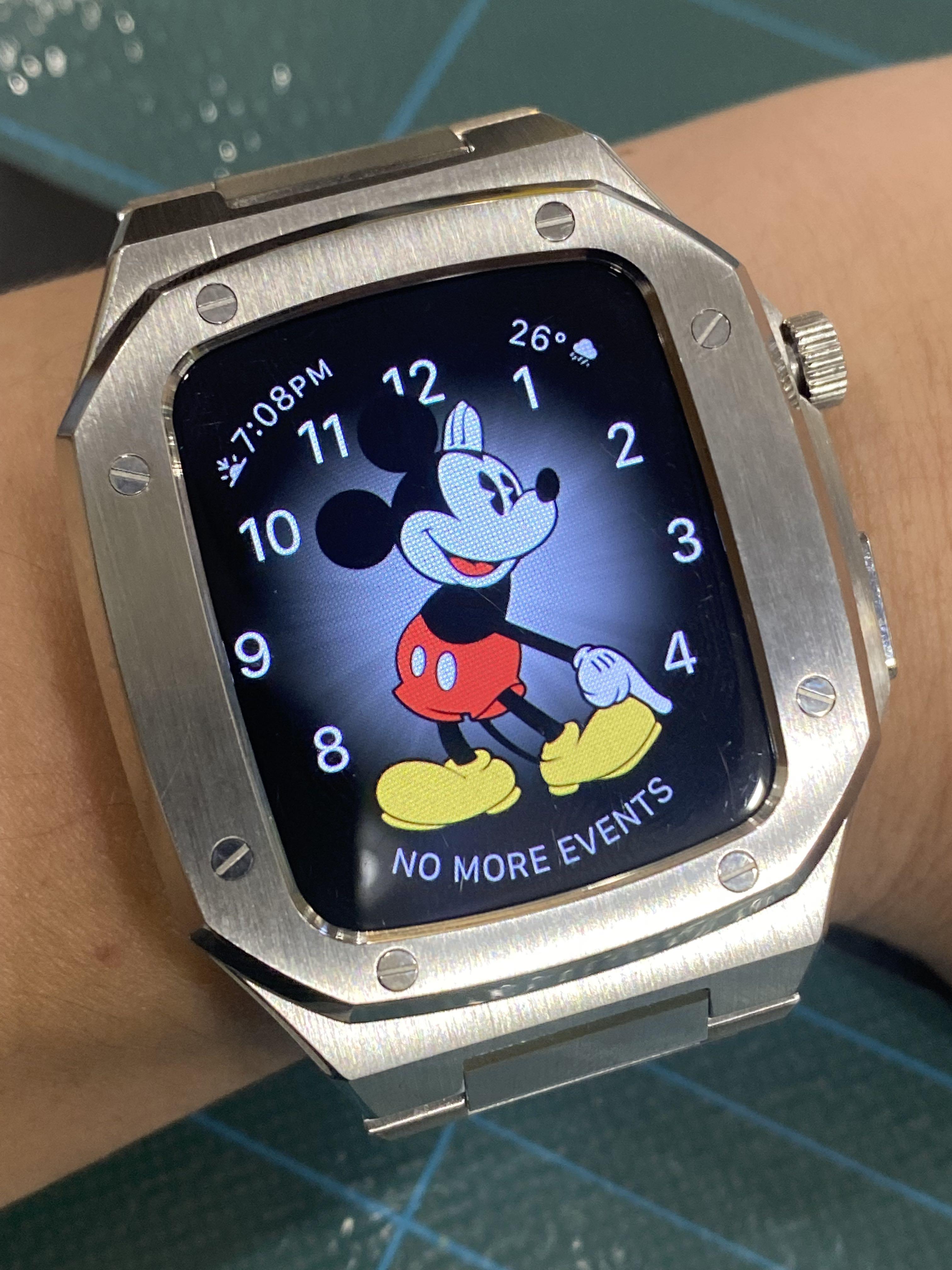 Apple watch sales se mickey mouse