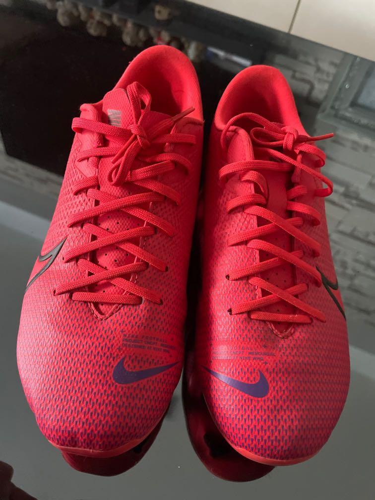 Nike Merc Boots Men s Fashion Footwear Boots on Carousell