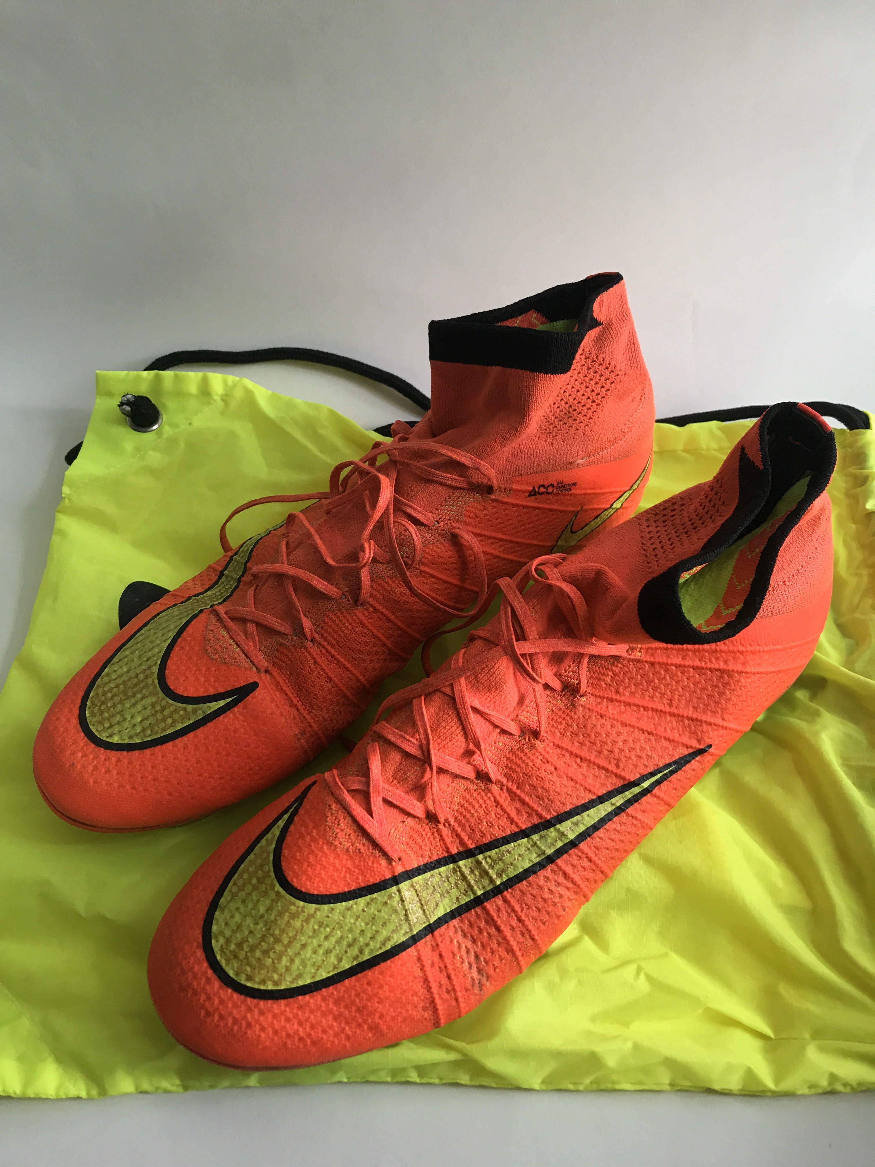 Nike Mercurial Vapor Superfly 4 2014 soccer boots, Sports Equipment, Sports & Games, Racket Ball Sports on Carousell