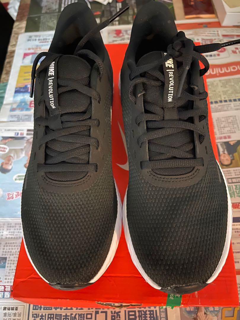 女裝Nike Revolution 5（size EUR 40), 女裝, 女裝鞋- Carousell