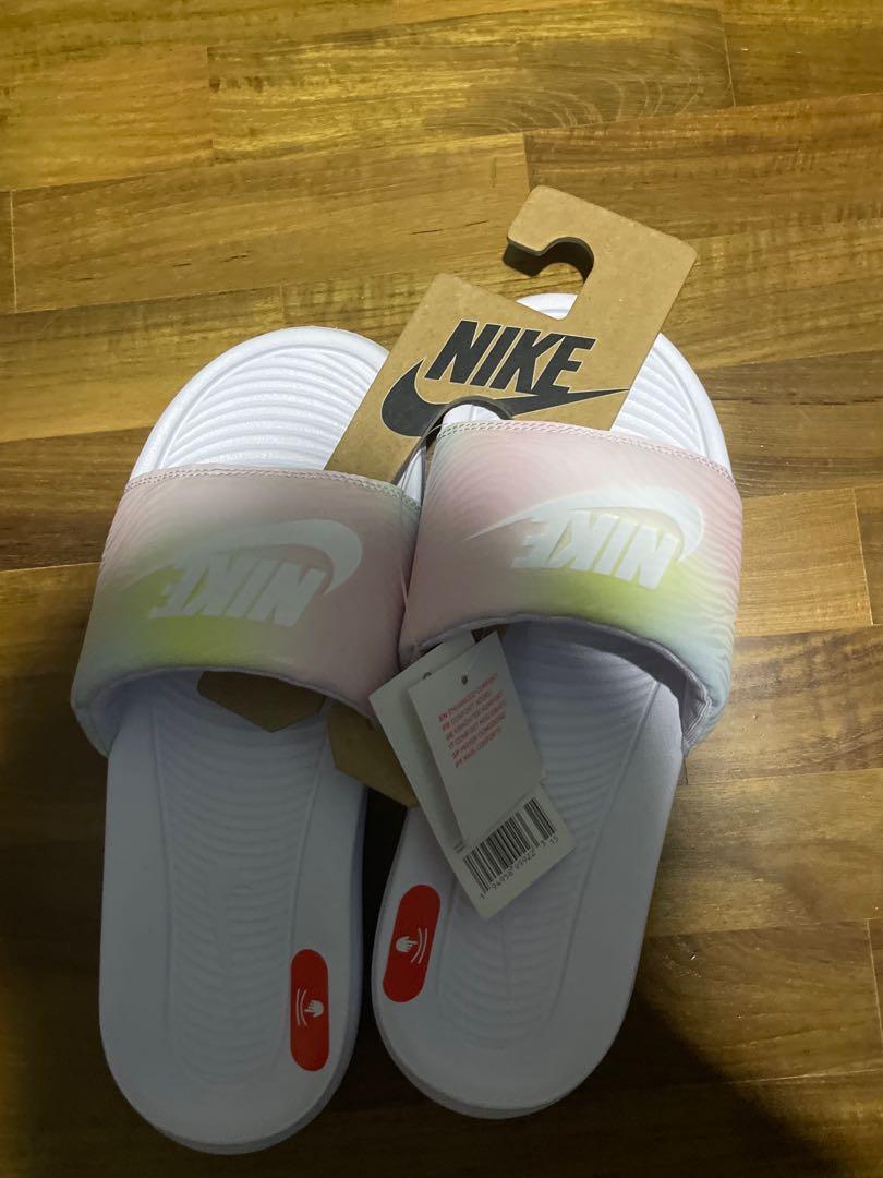 nike victori one slide print