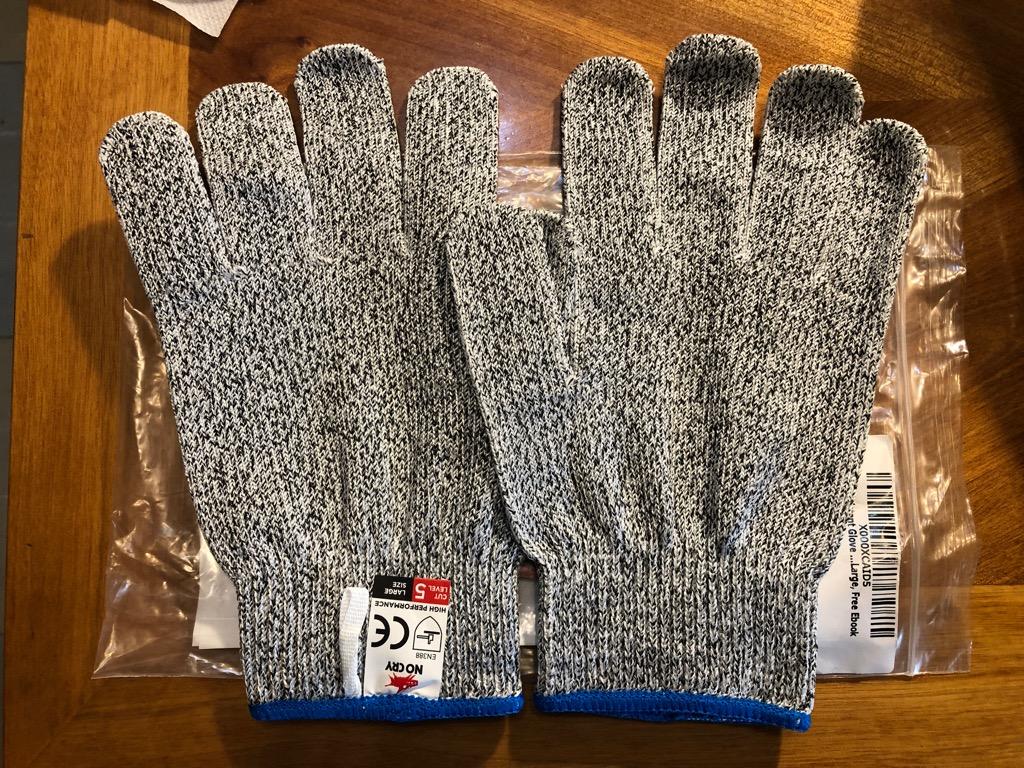 NoCry Cut Resistant Gloves Size Large 安全手套, 傢俬＆家居, 其他