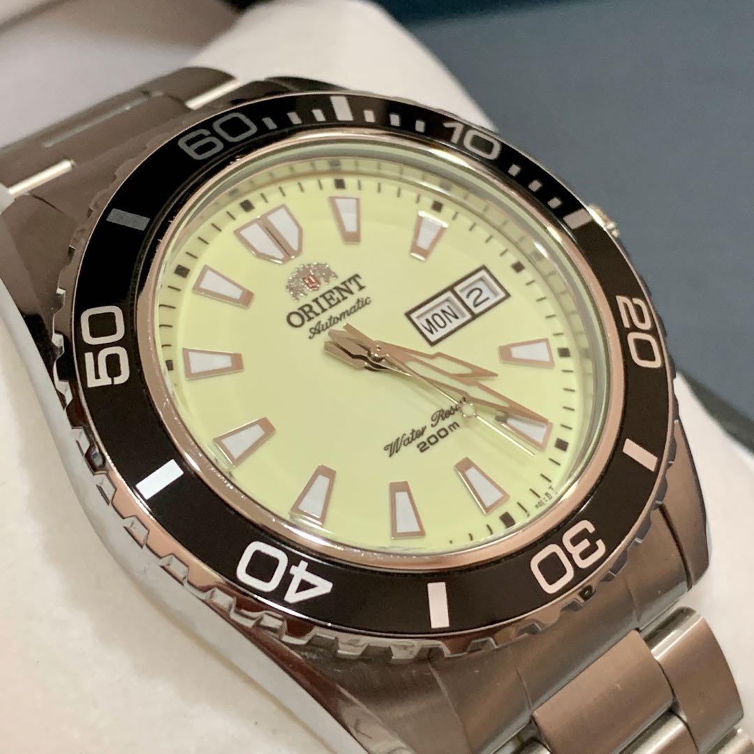 Orient mako xl dial luminoso top