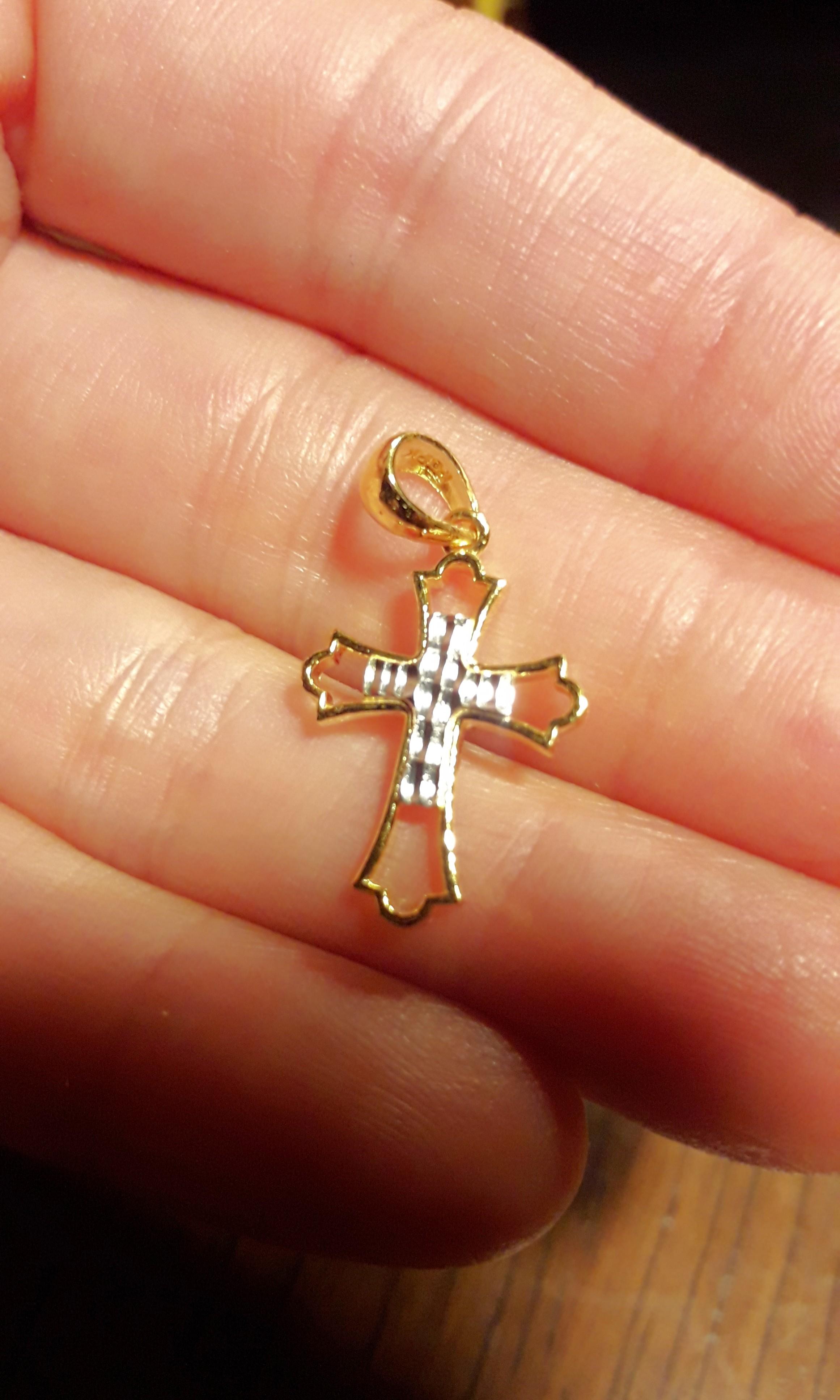 Poh kong cross pendant top