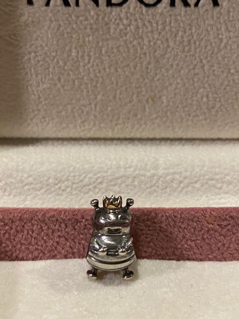 Queen bee charm pandora store