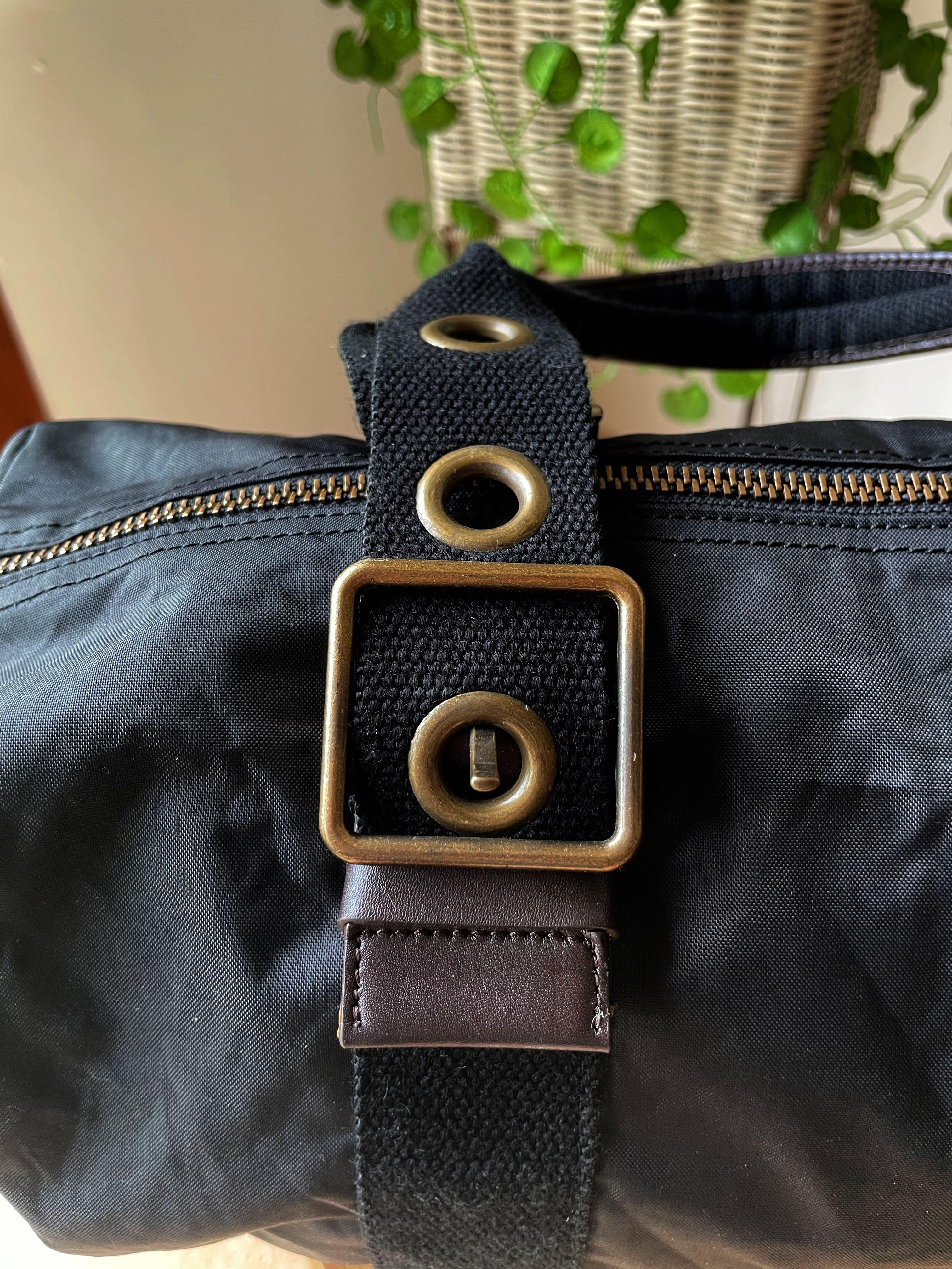 Gap gym outlet bag