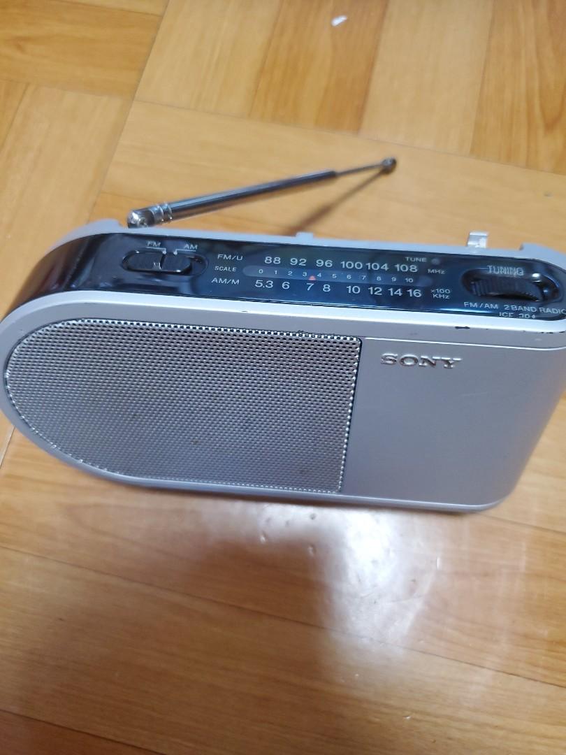 le. sony。新力牌。收音機。AM/FM。radio。, 音響器材, 可攜式音響設備- Carousell