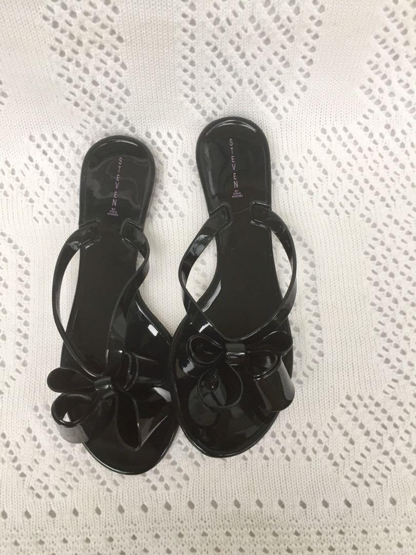 STEVE MADDEN Jelly Flip Flops Black Bow Sandal Women s Fashion