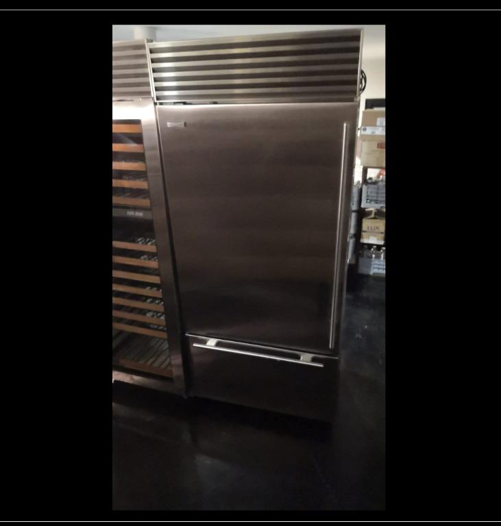 Sub Zero Dual Zone Wine Cooler and Fridge/Freezer, TV & Home Appliances