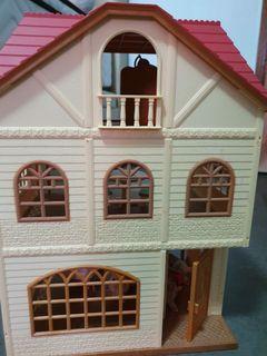Sylvania toy house
