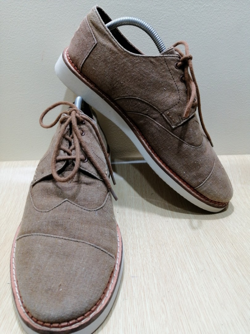 Toms 10.5 sales
