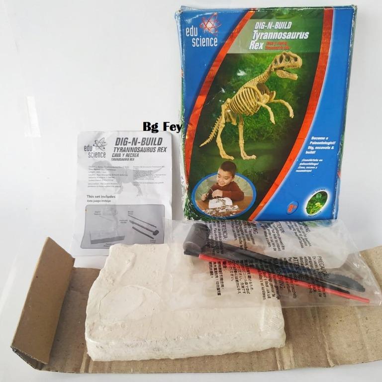 Toys R Us DigNBuild Paleontologist Dinosaurs Build Tyrannosaurus Rex