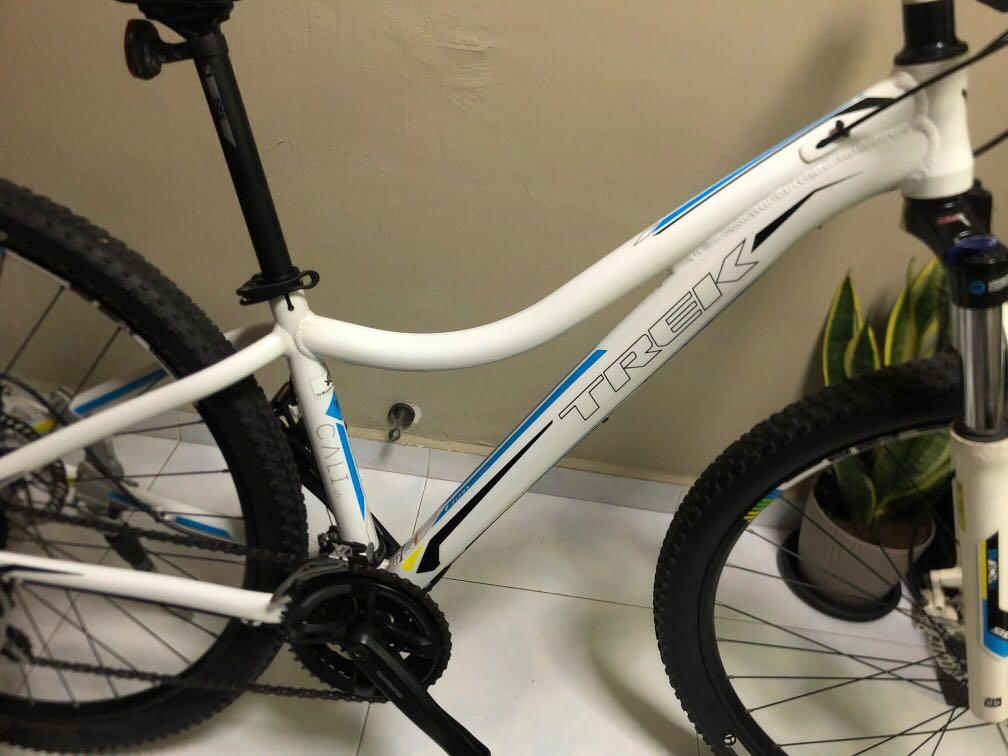 Women Trek Cali S MTB Sports Equipment Bicycles Parts