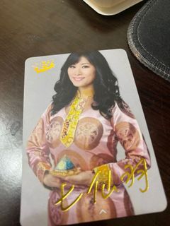 （分類：）位於 。 由 itzcorange__ 提交（商品編號 1110693159，圖片 1）。簡介： 。