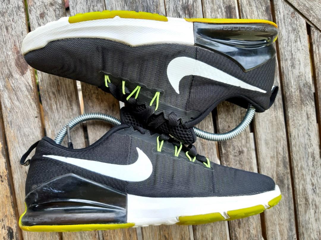 Nike train outlet action zoom