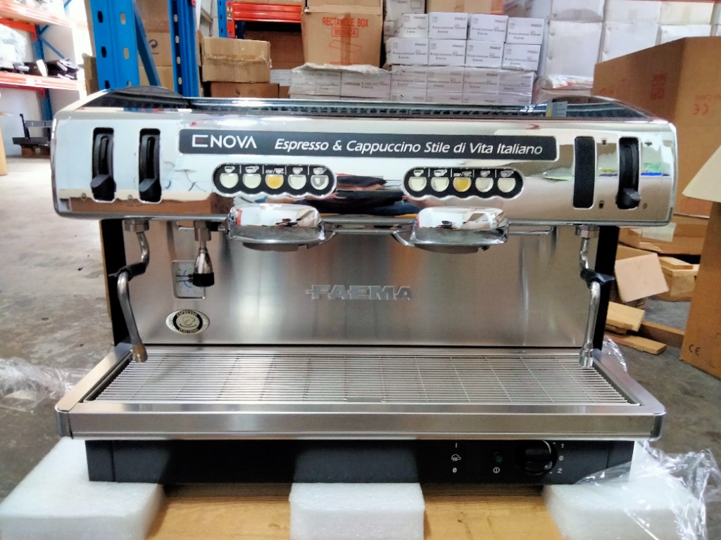 Faema Enova Italian 2 Groups machine, TV & Home Appliances, Kitchen Appliances, Coffee Machines
